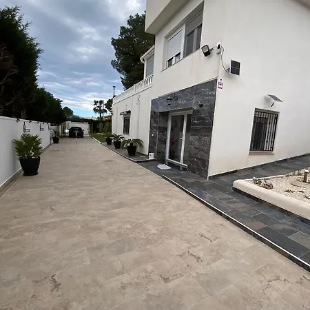 Villa Hakim Torrevieja